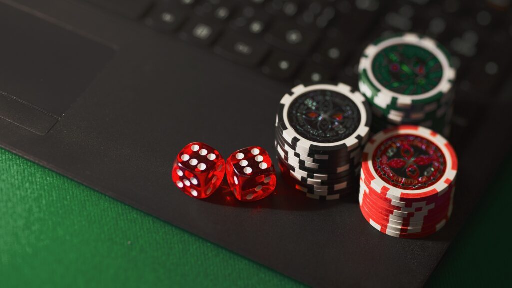 Slots Poker